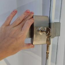 Fechadura Press�o / Encaixe FC1 p/ Porta Vidro Correr A�o Inox Escovado