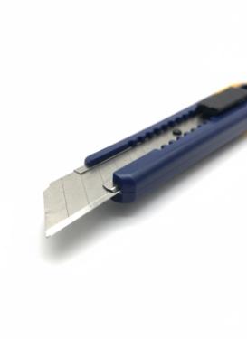 Estilete Largo Profissional Irwin L�mina 18mm Azul Amarelo