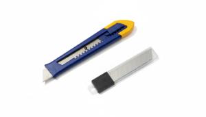 Kit 1 Estilete Largo Profissional Irwin + 10 L�minas 18mm