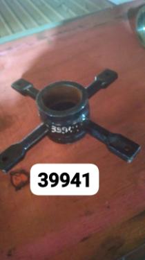 27.38.652 - CUBO RODA RAIDA - AGRO