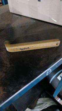 336477 - FIXADOR DE CHASSI ESTRUTURA INFERIOR NEW HOLLAND