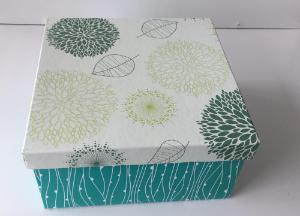 CAIXA DE PRESENTE QUADRADA P CACHALOT