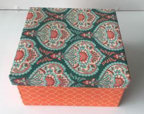 CAIXA DE PRESENTE QUADRADA P CACHALOT