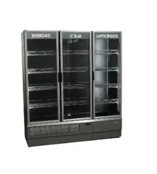 EXPOSITOR VERTICAL 1,70M 3 PORTAS 220V PRETO