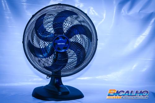 Ventilador Osc Mesa Turbo 6P 50Cm Azul 220V Premium