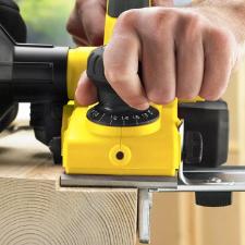 PLA�NA PROFISSIONAL 750W STPP7502 - STANLEY