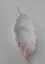 Casti�al de C�ramica Pena Branco com Rosa