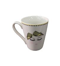Caneca de Porcelana Olhinhos com La�o