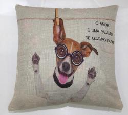Capa para Almofada Dog no Varal