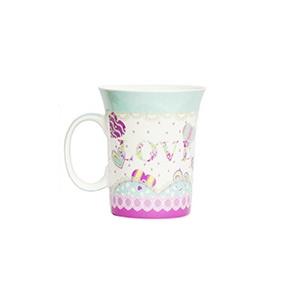Caneca Love Cora��es de Porcelana