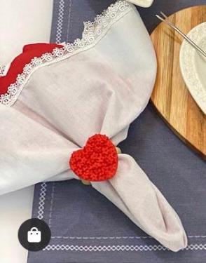 Porta Guardanapo de Biscuit Cora��o com Flores