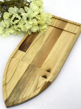 Barca em Madeira Teca