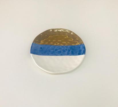 Prato Redondo de Pocelana Decorativo Azul e Branco com Dourado