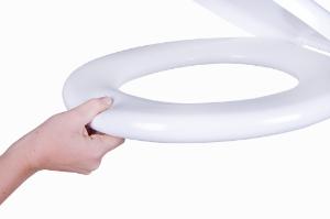 Assento Sanit�rio Oval Almofadado Branco Astra TPK/AS BR1