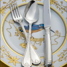 Faqueiro em prata com estojo Saint James P�rola 130 pe�as: Uma heran�a de requinte e tradi��o