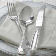 Faqueiro em prata com estojo Saint James P�rola 130 pe�as: Uma heran�a de requinte e tradi��o