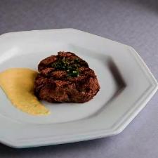 Prato raso sextavado em porcelana Schmidt Prisma 28,5x3cm