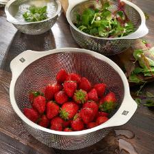 Peneira em a�o inox Zwilling Table 16cm