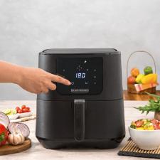 Fritadeira Airfryer sem �leo Black+Decker AFD7-B2 com painel digital 7 litros 220V