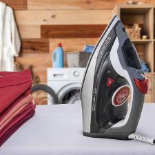 Ferro a vapor desligamento autom�tico Black+Decker FX3900