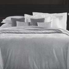 Cobertor Trussardi Piemontesi 2,40mx2,60m Queen Platino