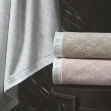 Toalha de banho Trussardi Speciale 86cmx1,60m 100% Algod�o Gelo