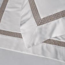 Fronha Trussardi  Marconi 300 fios 50cmx70cm Branco/Legno