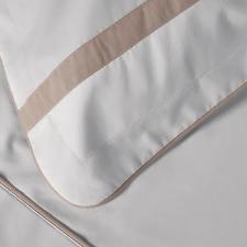 Jogo de fronhas 2 pe�as Trussardi Mazzini 200 fios 50cmx70cm Branco/Avena