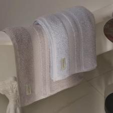 Toalha de banho Trussardi Lorenzi 86cmx1,50m 100% Algod�o Gelo