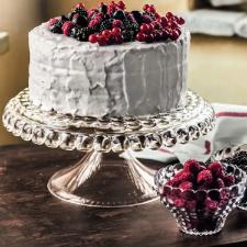 Prato para bolo com p� em pl�stico SMMA Guzzini Tiffany 30x27cm