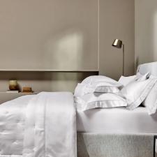 Jogo de Cama Queen 600 fios Trussardi Montale Branco e Platino