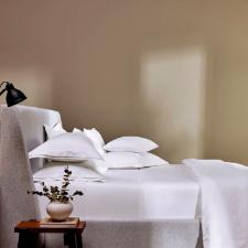 Jogo de Cama Queen Trussardi Doppio 300 Fios Cetim Branco para Proporcionar o M�ximo Conforto e Eleg�ncia ao seu Dormit�rio