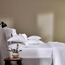 Fronha Padr�o 50x70cm 100% Algod�o Eg�pcio Trussardi Doppio Branco