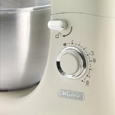 Batedeira planet�ria Ariete 1588 Vintage verde 7 velocidades tigela inox 600w 220 volts