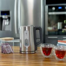 Chaleira el�trica Black+Decker KEPG Gourmand Gris 1,7L em inox