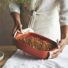 Travessa retangular em cer�mica Emile Henry 22x14cm laranja