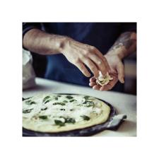 Refrat�rio para pizza em cer�mica Emile Henry 37cm preta