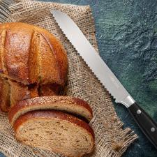 Faca para p�o Fackelmann Nirosta em inox 33cm preta