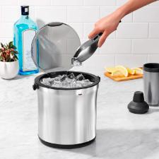 Balde para Gelo OXO Steel com Pin�a em A�o Inox 3,7 Litros: Design Ergon�mico e Alta Efici�ncia T�rmica