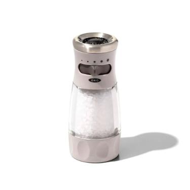 Moedor para Sal em Acr�lico OXO Cinza
