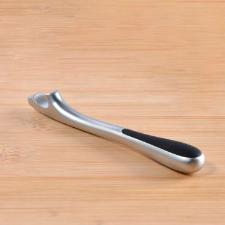 Abridor de garrafas em zinco com design ergon�mico Kenya 15,5cm