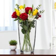 Vaso em cristal L'Hermitage Noble 29,7cm: Brilho e eleg�ncia cl�ssica para sua decora��o