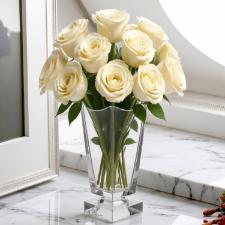 Vaso em cristal com p� L'Hermitage Noble 36,4cm: Impon�ncia e brilho para sua decora��o