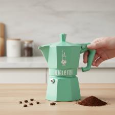 Cafeteira Italiana Bialetti Moka Express 3 X�caras: Edi��o Exclusive Verde com Design Retr�