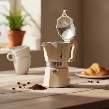 Cafeteira Italiana Bialetti Moka Express 6 X�caras: Edi��o Exclusive Areia com Design Italiano