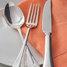 Faqueiro em a�o inox Saint James Machester 130 Pe�as: Tradi��o e requinte para a sua mesa