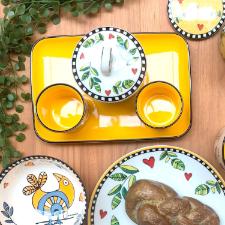 Bandeja em Porcelana Egan Cocorico Amarelo 21x13cm: Charme Italiano e Cor para sua Mesa