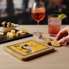 T�bua de Aperitivo em Porcelana Egan Cocorico Laranja 24x15cm: Estilo e Cor para Seus Momentos de Lazer