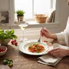 Prato Fundo Cer�mica Copa&Cia Aquarelle Pomodoro e Basilico 25cm Design Italiano Gourmet