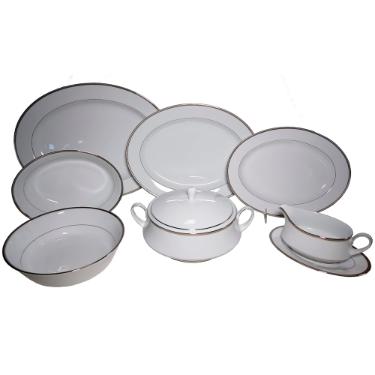 Jogo de Acess�rios para Servir Noritake Toorak Platinum 9 Pe�as: A Majestade da Porcelana Japonesa
